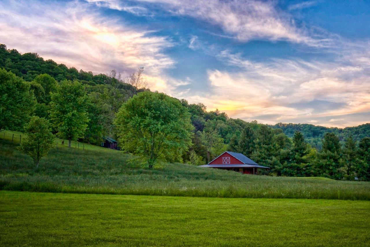 Mountain Springs Cabins Hotel Candler Buitenkant foto